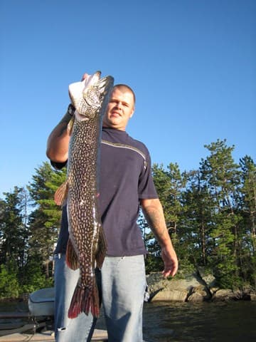 Pike fishing with Captain Josh
